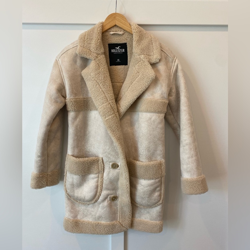 Hollister Coat In Excellent Condition